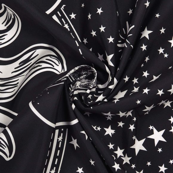 Black & White Skull Chakra Tapestry - Picture 3 of 3